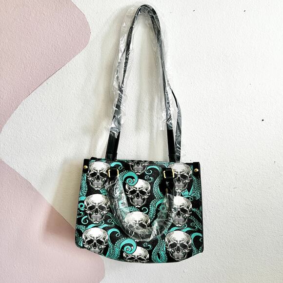 Sold outtt - Picture 2 of 6